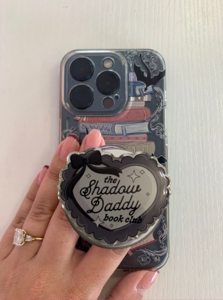 "Shadow Daddy" MagSafe Kindle Grip