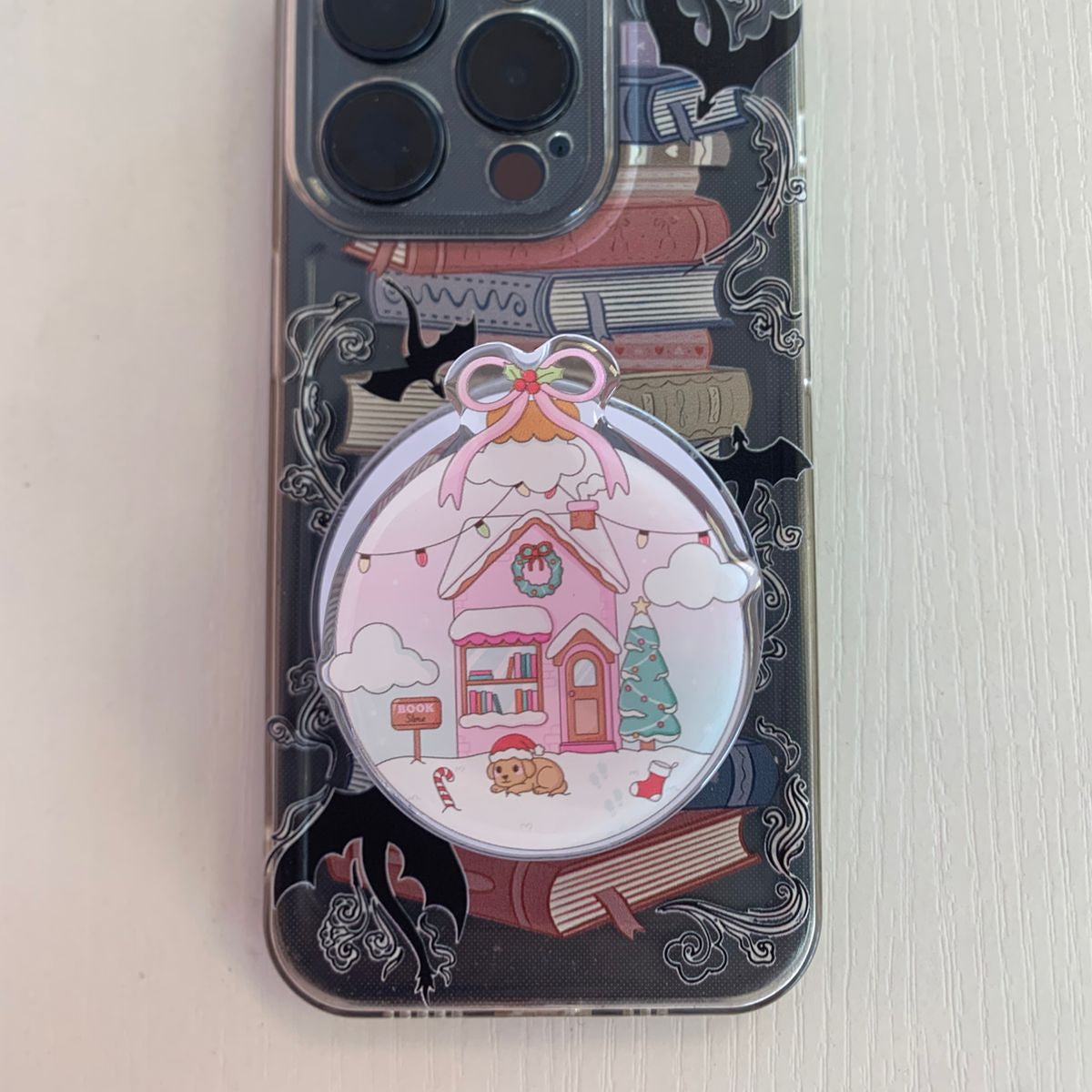 "Christmas Ornament" Magsafe Kindle Grip