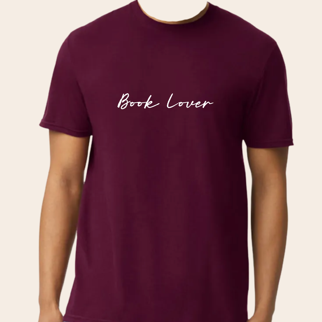 Book Lover Tshirt (Vino)
