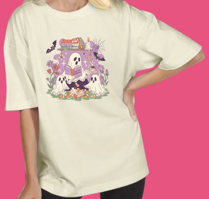 "Grunge Bookish Ghosts" Oversize Tshirt - Pre Order (01/09/2025)