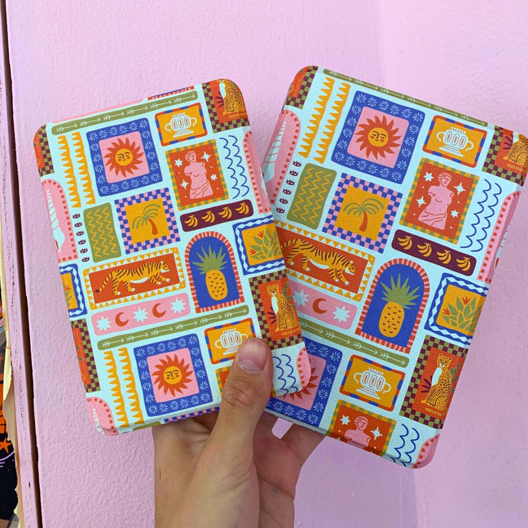 Modern Greek Magnetic Kindle Case