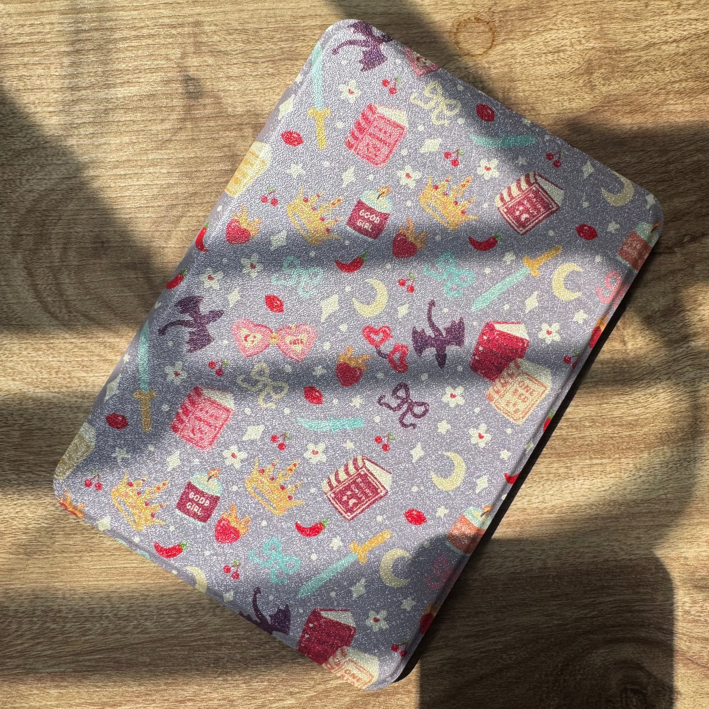 Romantasy Vibes Kindle Case