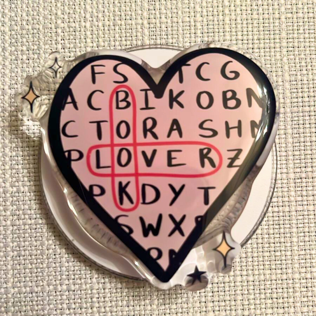 "Book Lover Crossword" MagSafe Kindle Grip