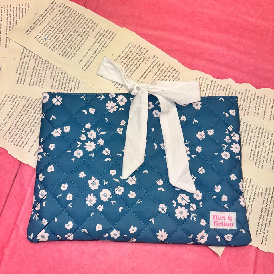 Baby Flowers Book/Laptop Sleeve