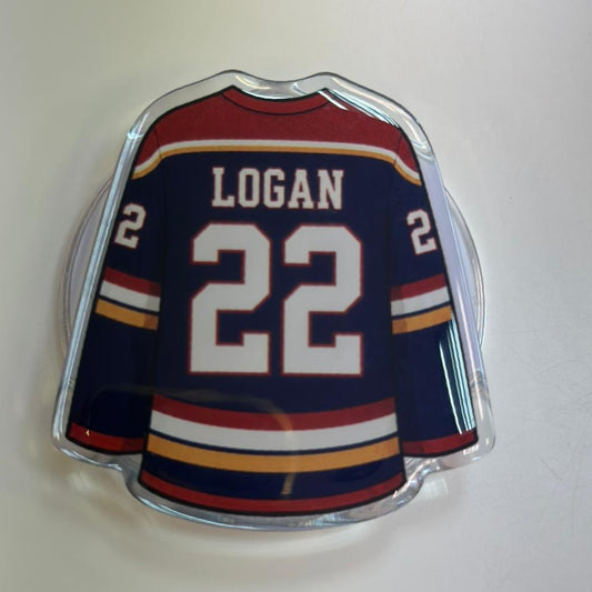 "Logan - Off Campus" MagSafe Kindle Grip